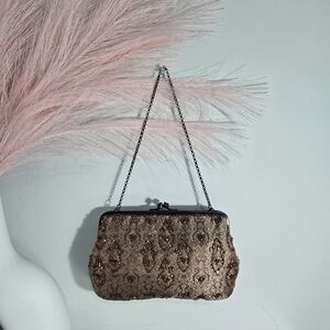 MOYNA Handbeaded Silk Clutch Bronze Gold Paisley Kiss Lock